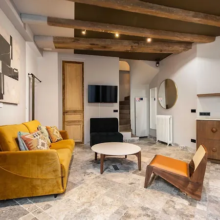 Apartment Cmg Amazing Duplex 3br 6p Le Marais *