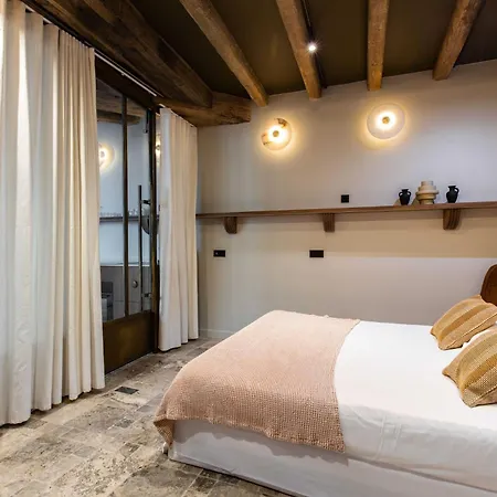 Cmg Amazing Duplex 3br 6p Le Marais *